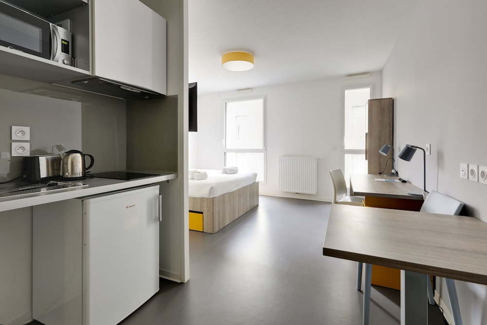 Economy Studio, 1 Double Bed