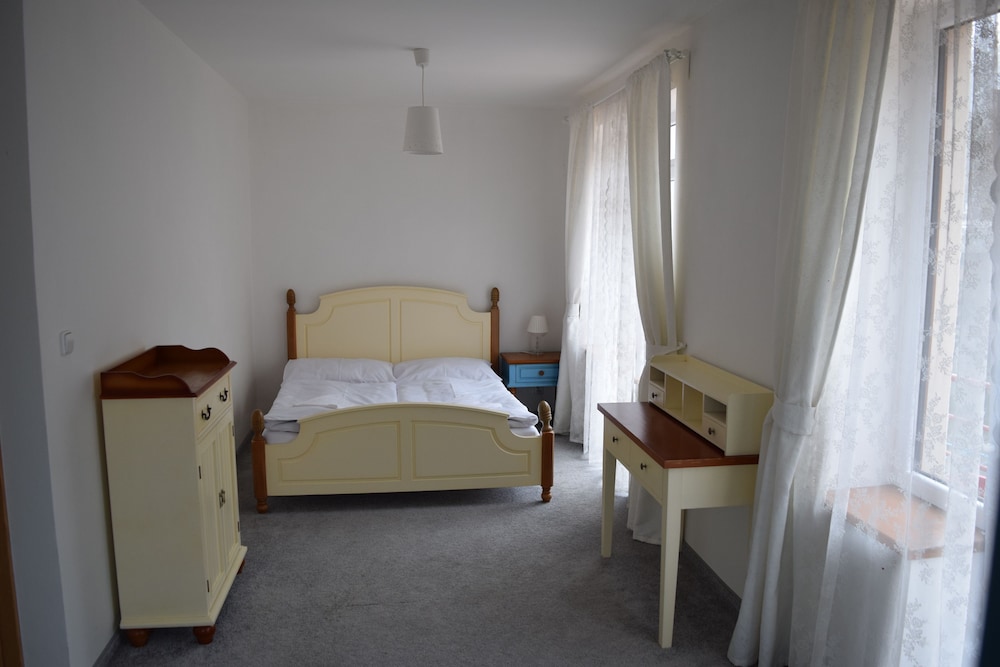 Deluxe Suite, 1 Bedroom, Balcony, River View photo 2