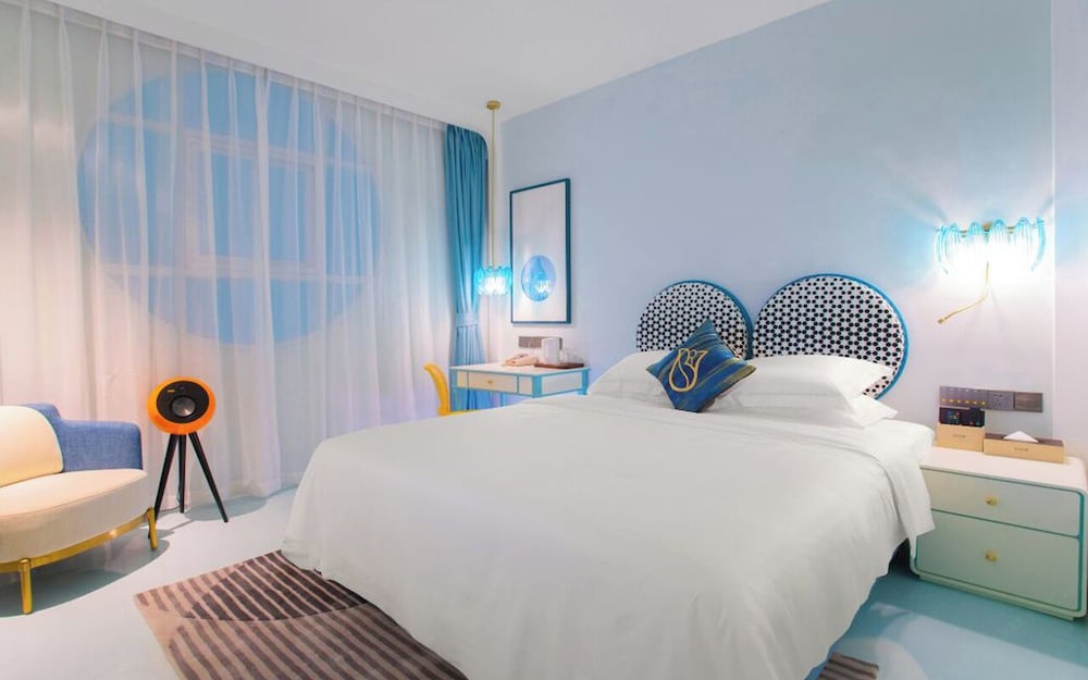 Classic Single Room