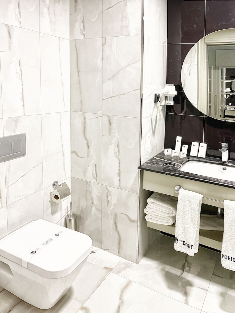 Superior Double or Twin Room - Photo 7