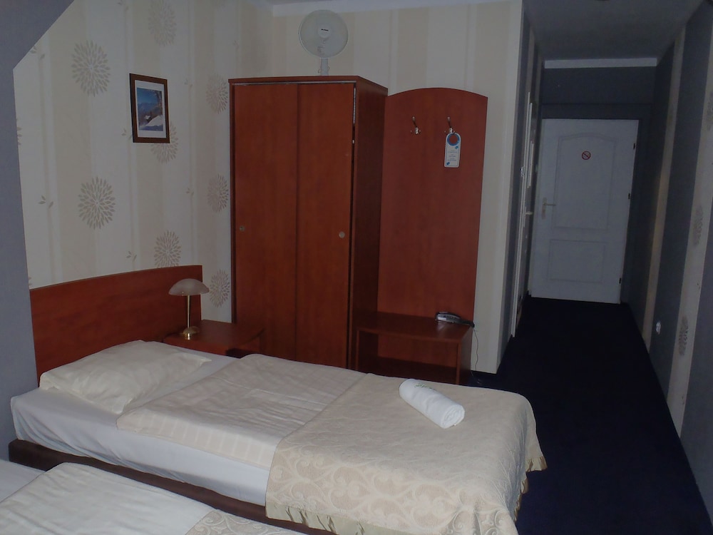 Double or Twin Room (Rubens) photo 3