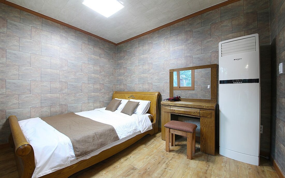 Condo (Iseul) photo 1