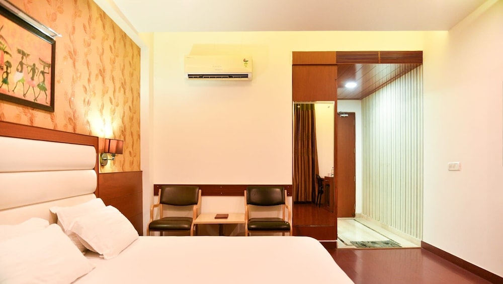 Prime Room - Photo 5