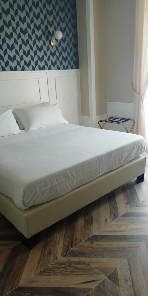 Basic Double or Twin Room photo 1