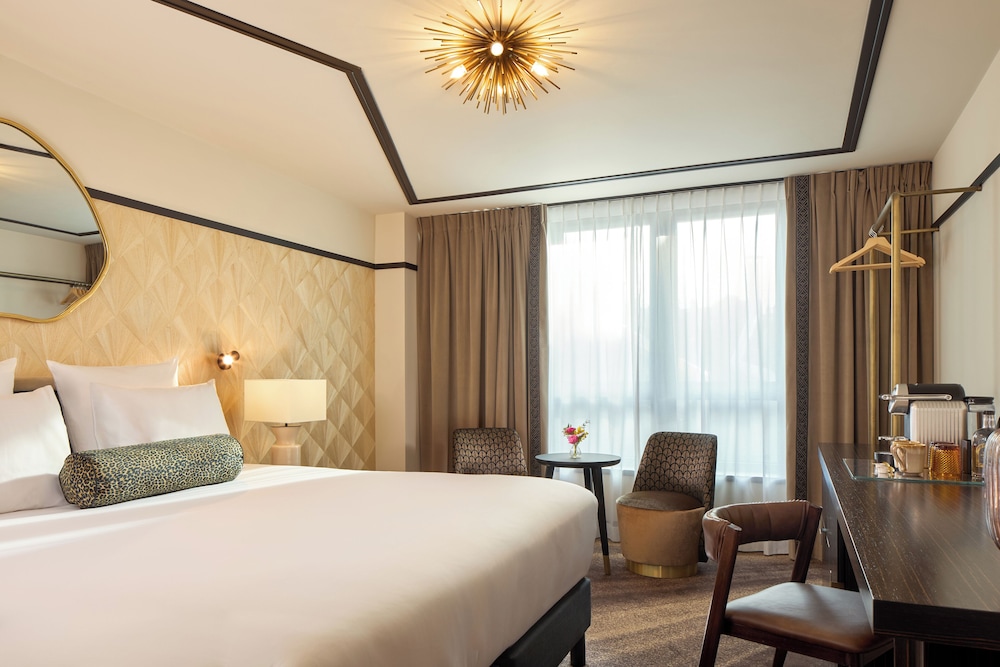 Executive Room photo 1