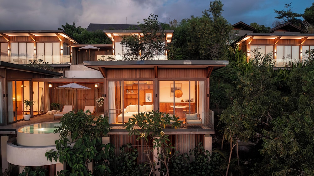 Ocean View Honeymoon Villa photo 3