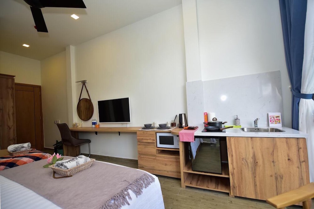 Deluxe Family Studio - Photo 5