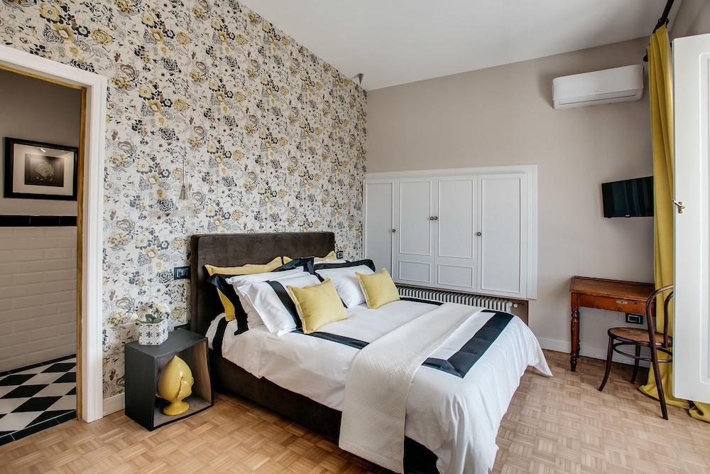 Suite dell'Alloro photo 1