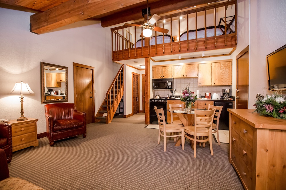 Deluxe Loft, Kitchen photo 3
