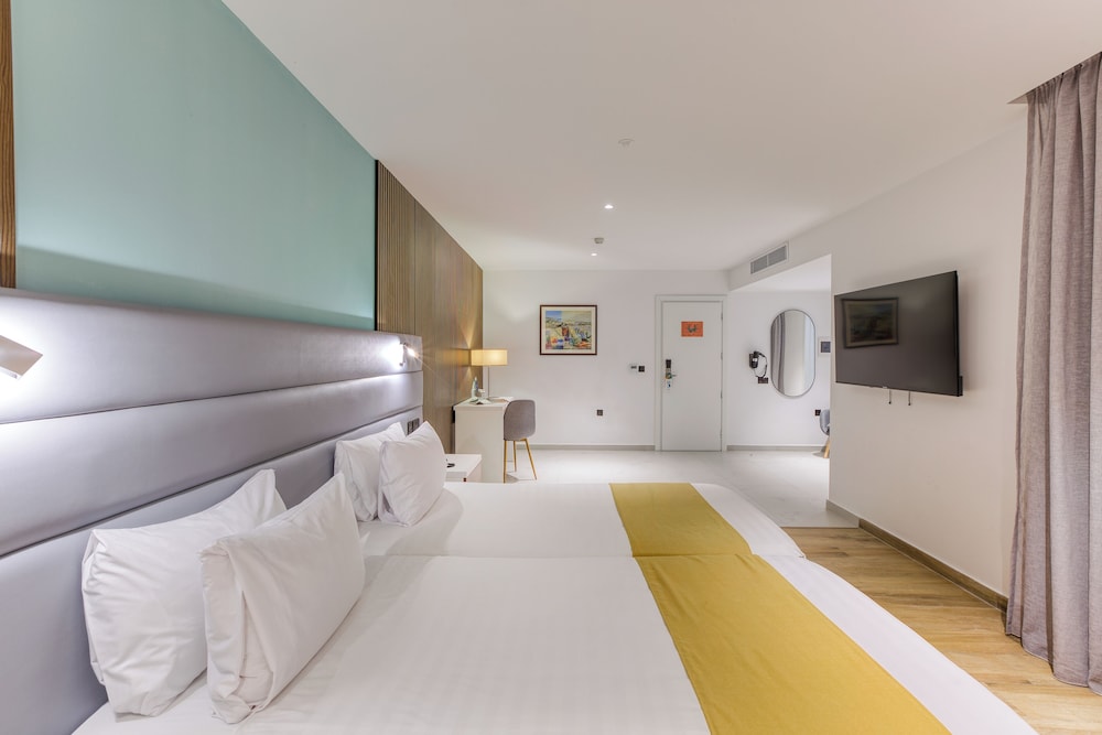 Internal/Non Balcony Room photo 3