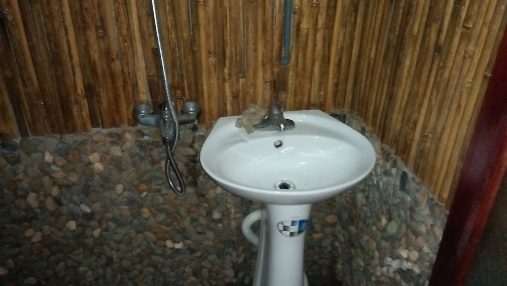 Design Bungalow, 1 Bedroom, Private Bathroom, River View photo 2