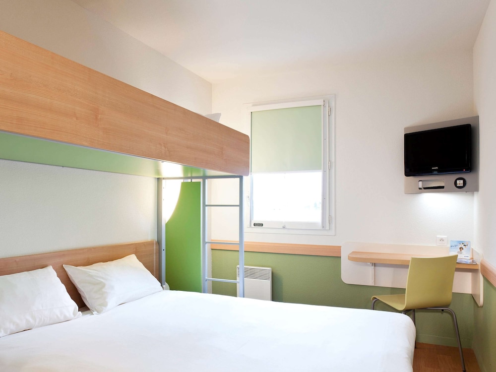 Triple Room, Multiple Beds photo 1