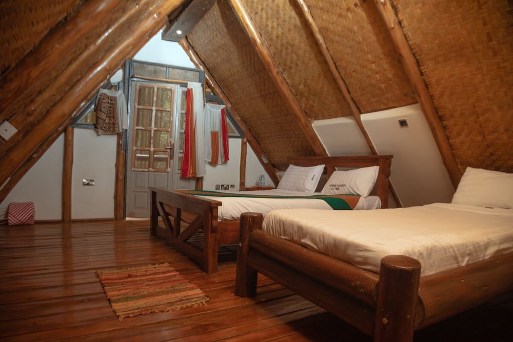 Deluxe Triple Room, Multiple Beds, Non Smoking, Garden View photo 1
