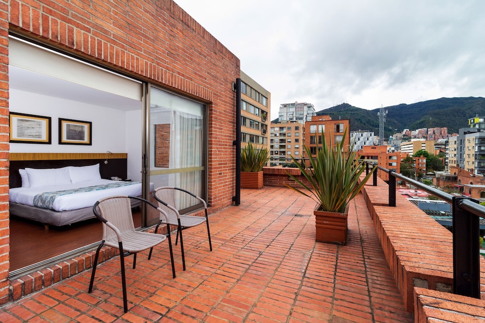 Superior Room, 1 King Bed, Terrace - Photo 6