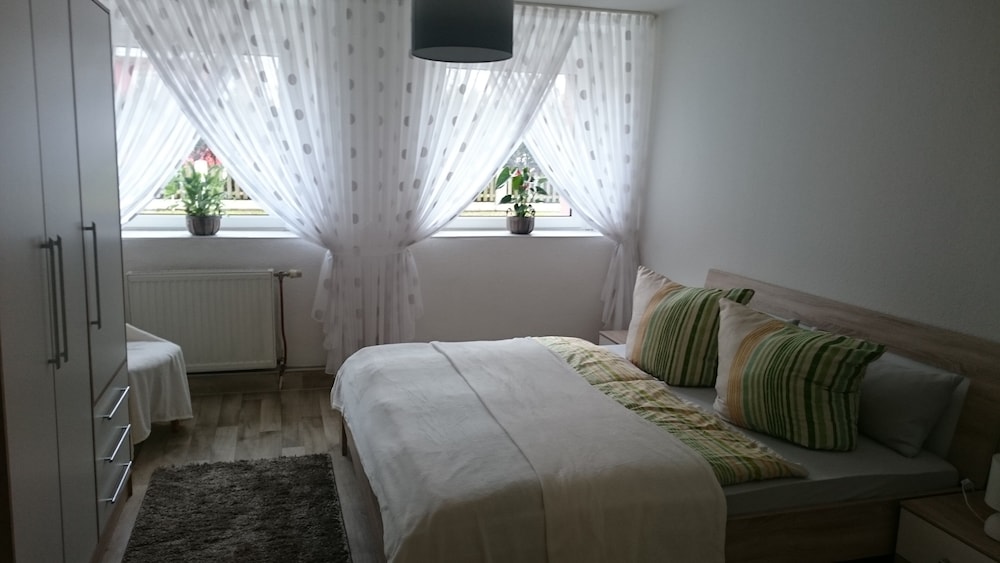 Apartment, Ground Floor photo 3