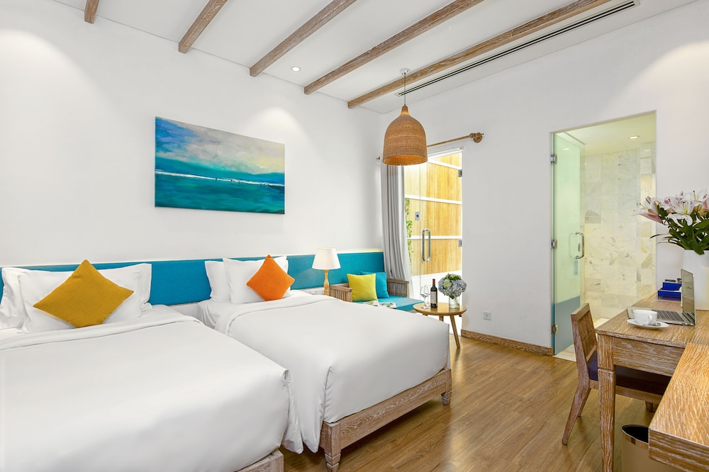 Superior Double Room, 1 King Bed photo 3