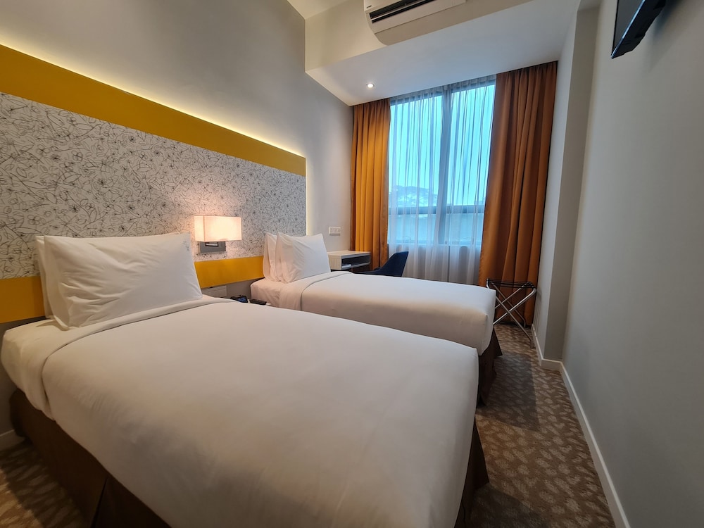 Standard Room photo 2