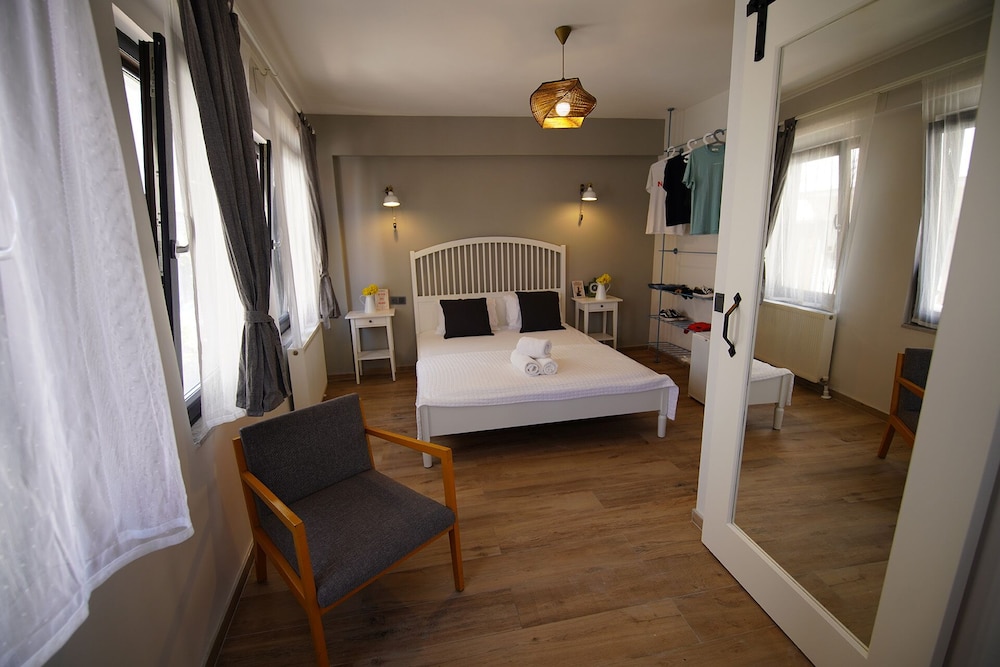 Standard Triple Room photo 1