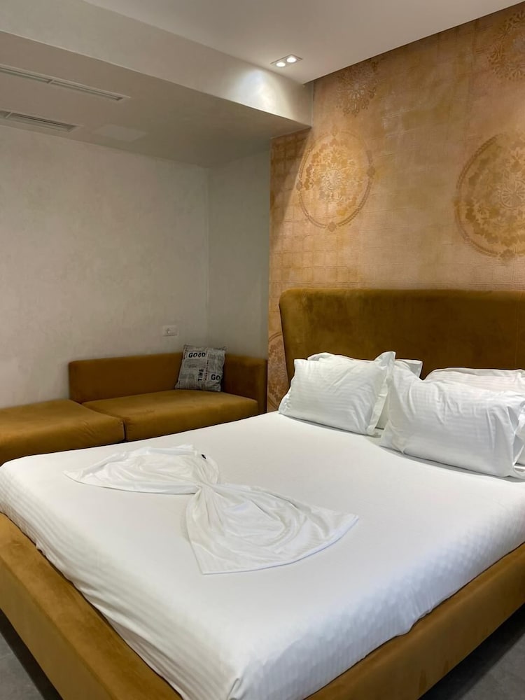 Double Room Without Balcony