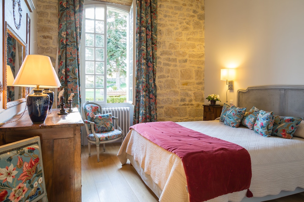 Double Room, 1 Double Bed, Ground Floor (Chambre du Général)
