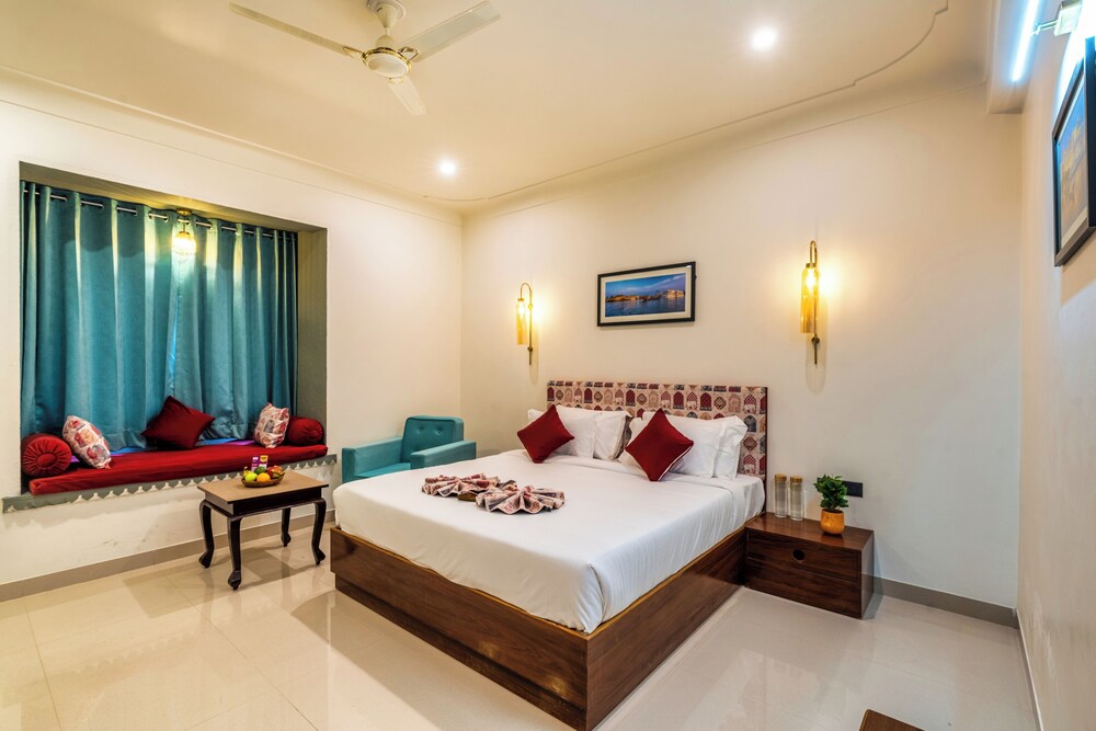 Deluxe Double Room, Garden View photo 3