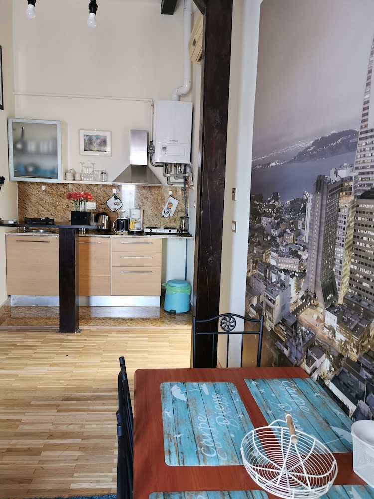 Apartment, 1 Bedroom, Kitchen - Photo 12
