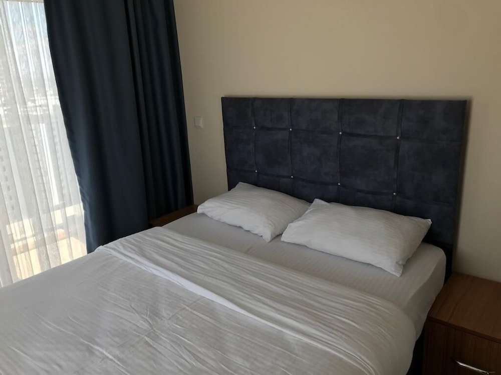 Apartment (One-Bedroom Suite Apartment) photo 1