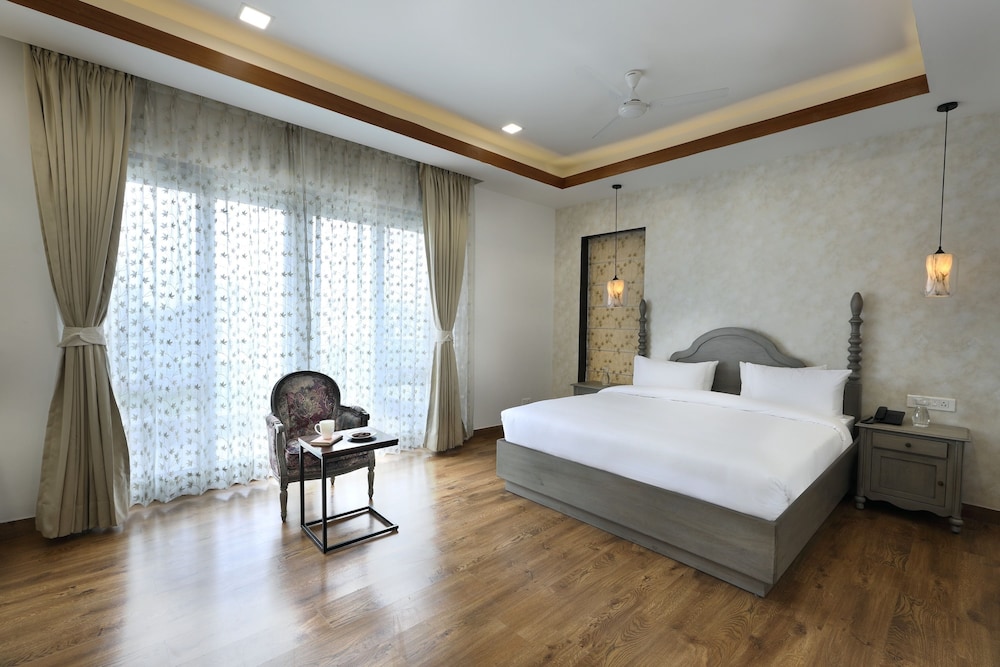 Rose Studio Grand With Kitchenette (Women Only) photo 1