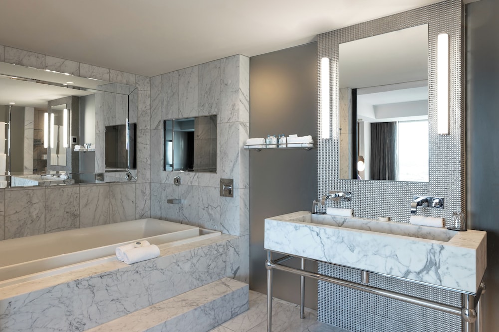 Grand Opulence Suite - Photo 3