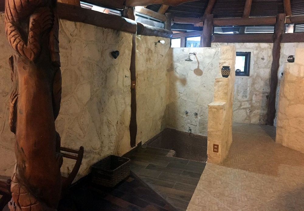Design House photo 3