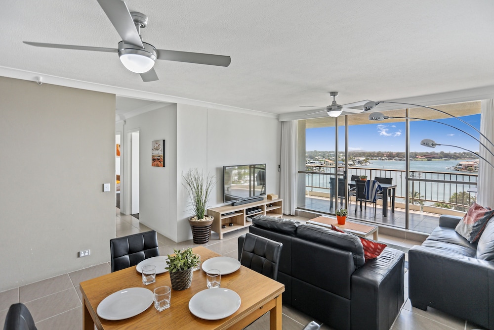 Deluxe Apartment, 2 Bedrooms, Kitchen photo 1
