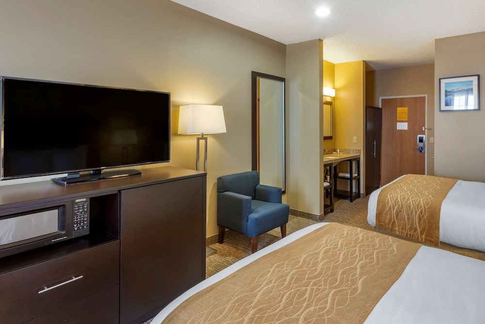 Room, Multiple Beds, Non Smoking - Photo 3