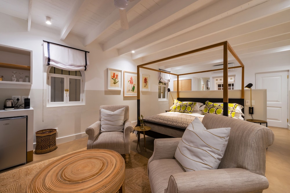 Luxury Double or Twin Room photo 1