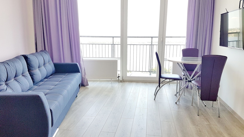 Comfort Apartment, 1 Bedroom, Balcony, River View photo 3