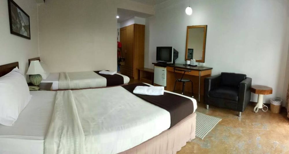 Standard Room photo 3