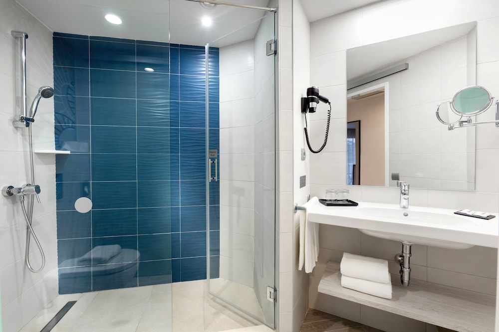 Junior Suite, Balcony, Sea View - Photo 5