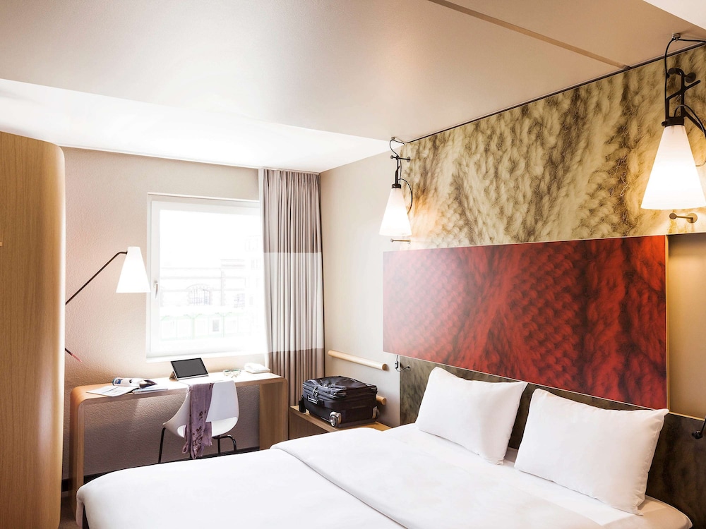 Room, 1 Double Bed (New Sleep Easy Concept) - Photo 4