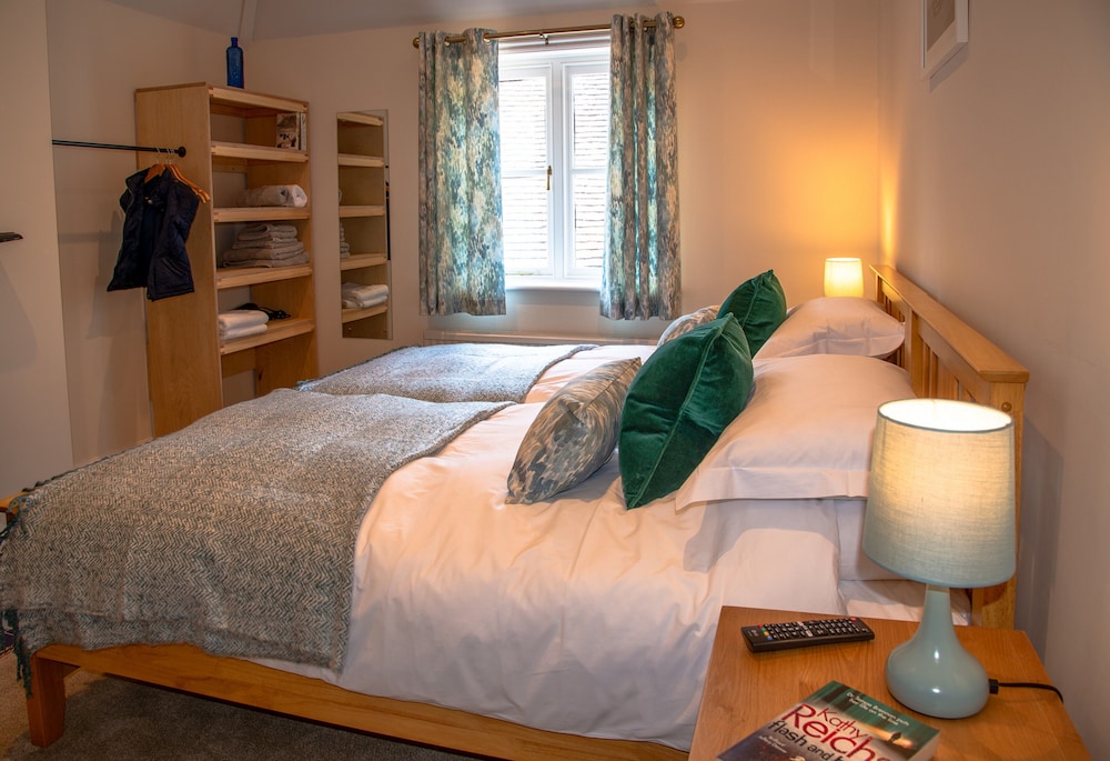 Twin Room, Ensuite (Room 1) photo 2