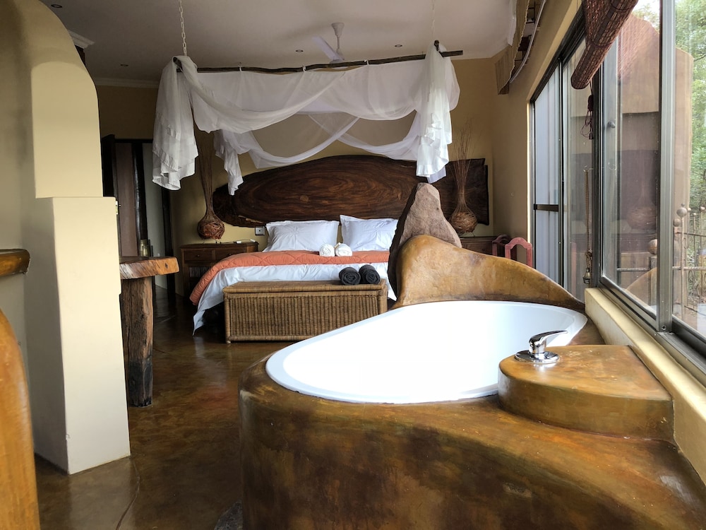 Family Suite, Garden View photo 3