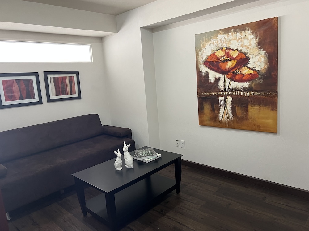Executive Room - Photo 6