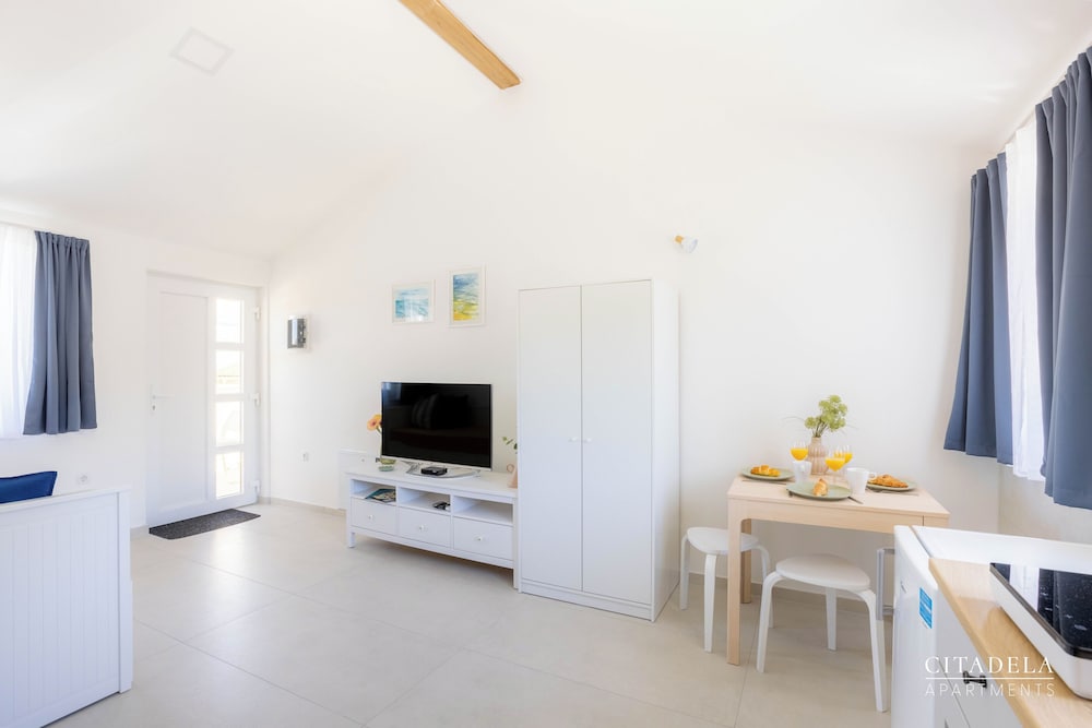 Apartman 10, balkon, pogled na more