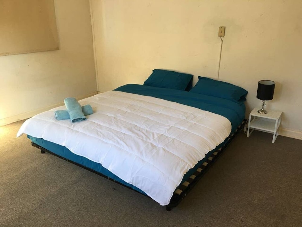 House, 3 Bedrooms photo 1
