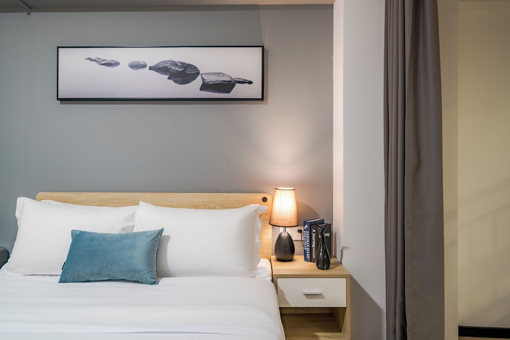 Economy Single Room
