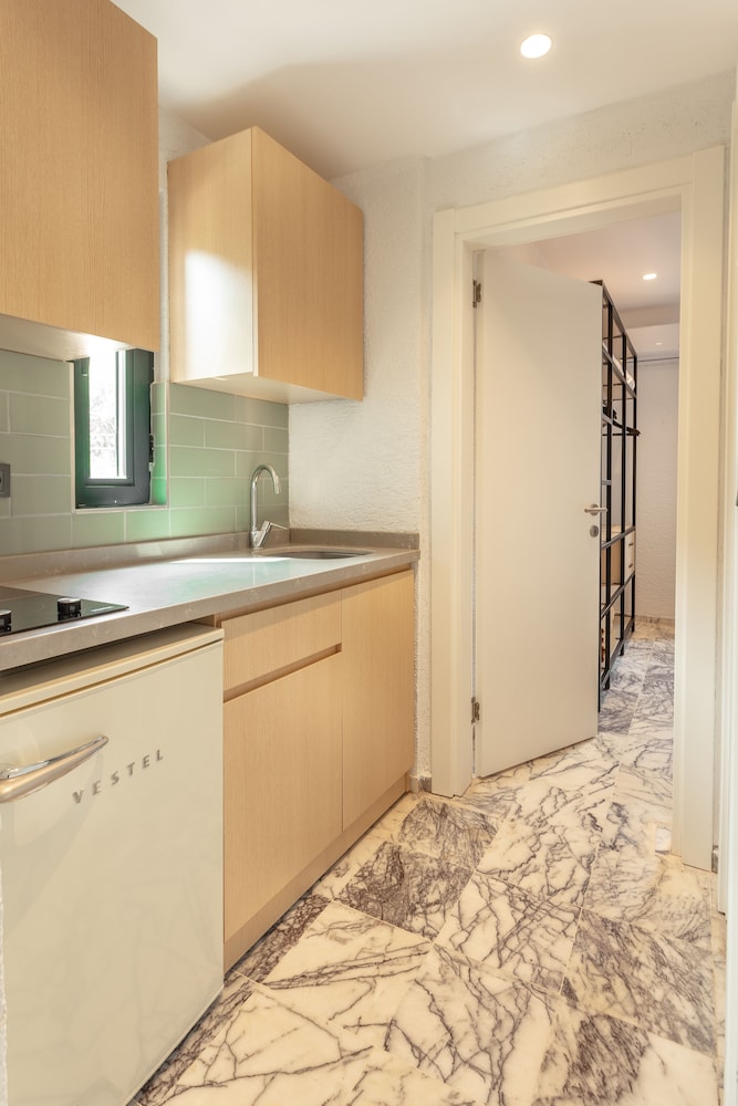 Superior Apartment, 1 Bedroom, Hot Tub, Mountain View photo 2