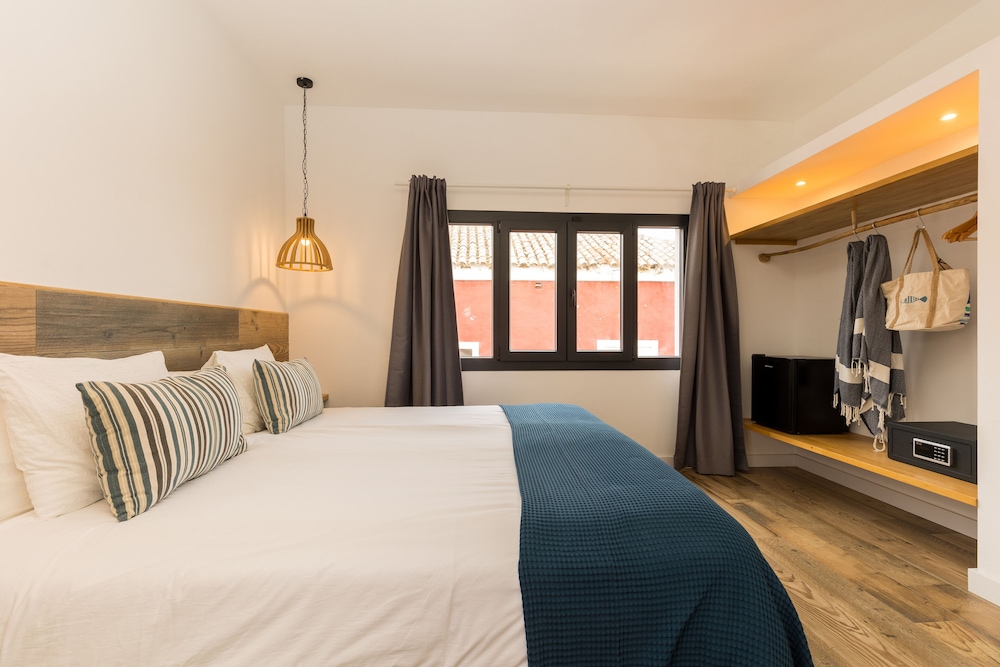 Superior Double Room - Photo 5
