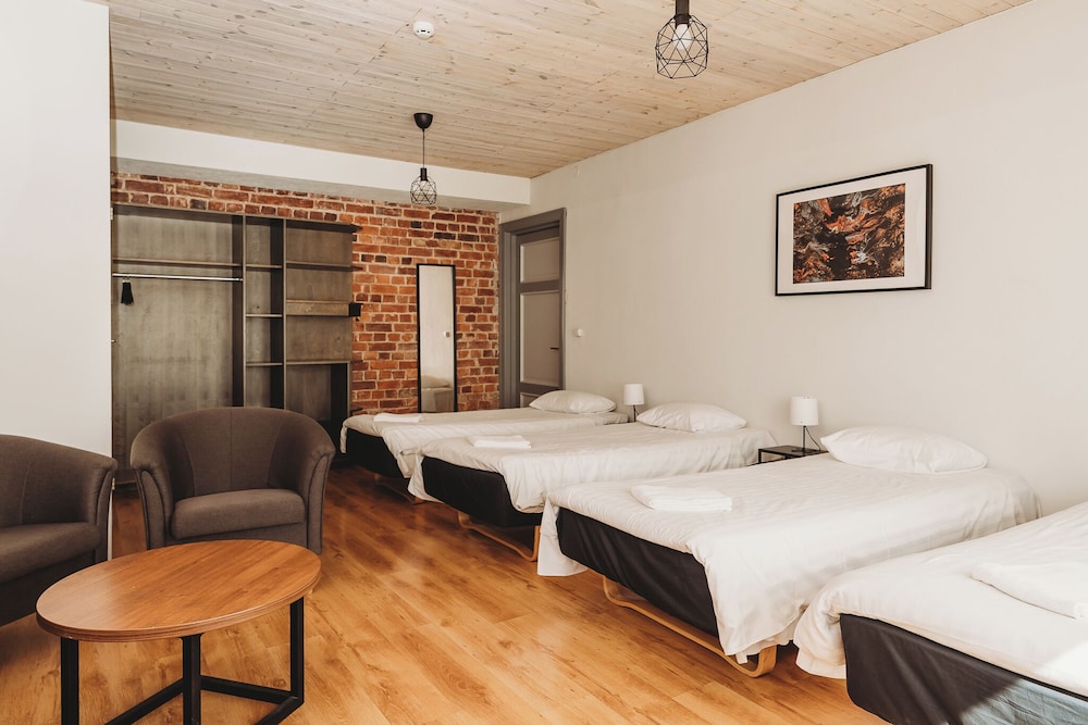 Quadruple Ensuite Room With Private Bathroom photo 1