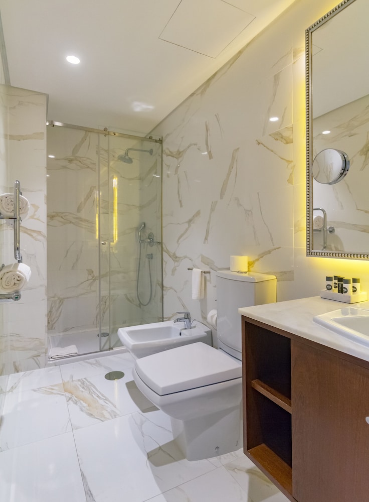 Standard Double or Twin Room photo 2