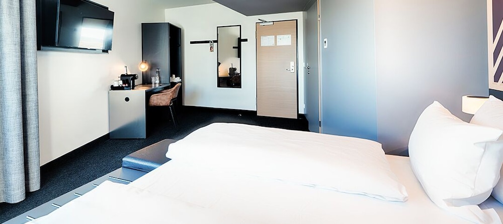 Premium Double Room photo 2