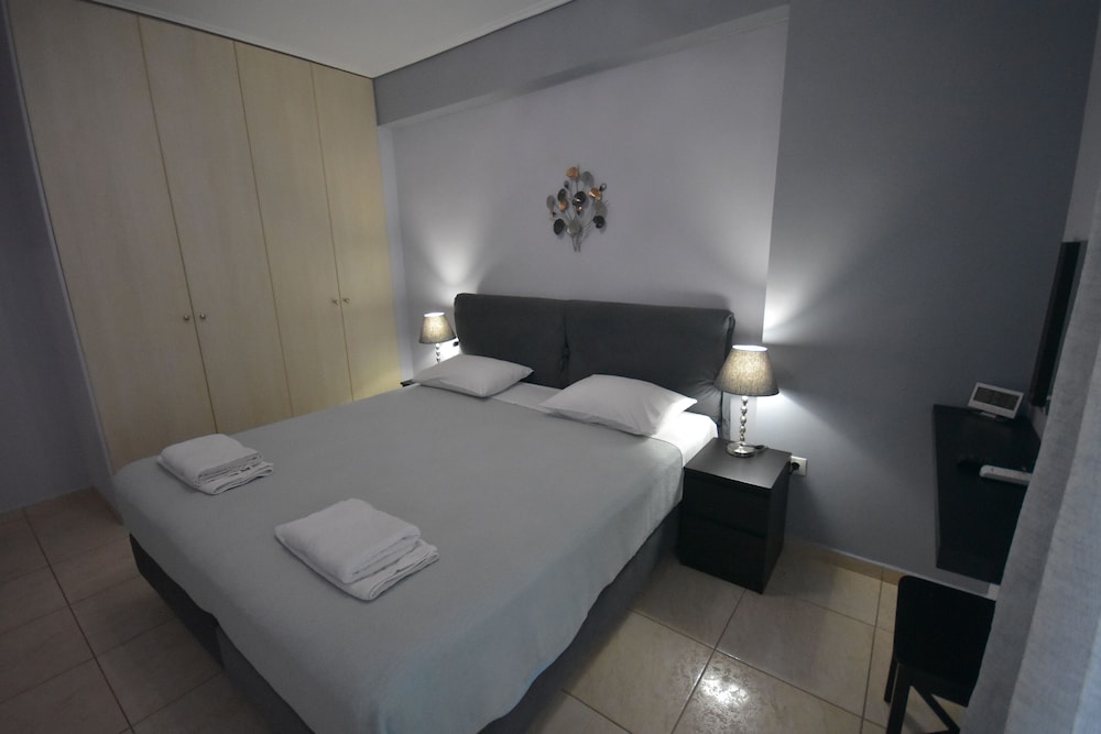 Standard Double Room, Non Smoking, Ensuite (R21) photo 3