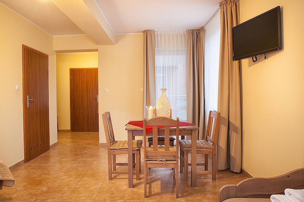 Premium Triple Room, Balcony photo 3